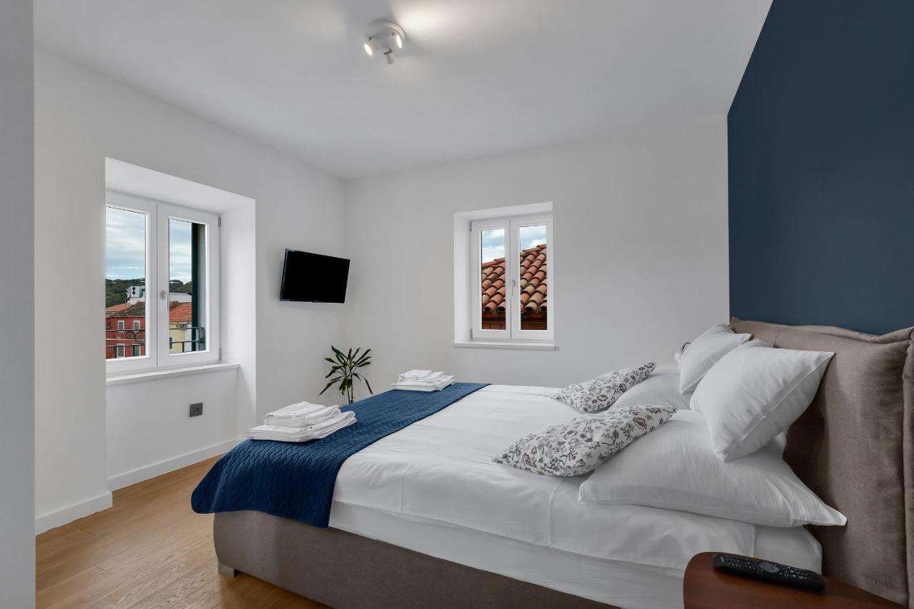 The Square Makarska, Lux App In The Heart Of The City Exterior photo