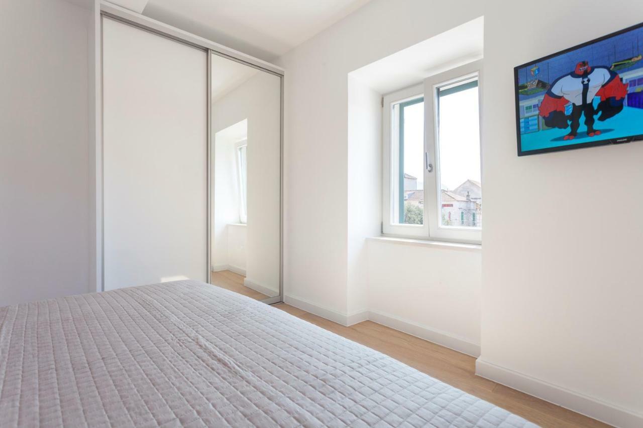 The Square Makarska, Lux App In The Heart Of The City Exterior photo