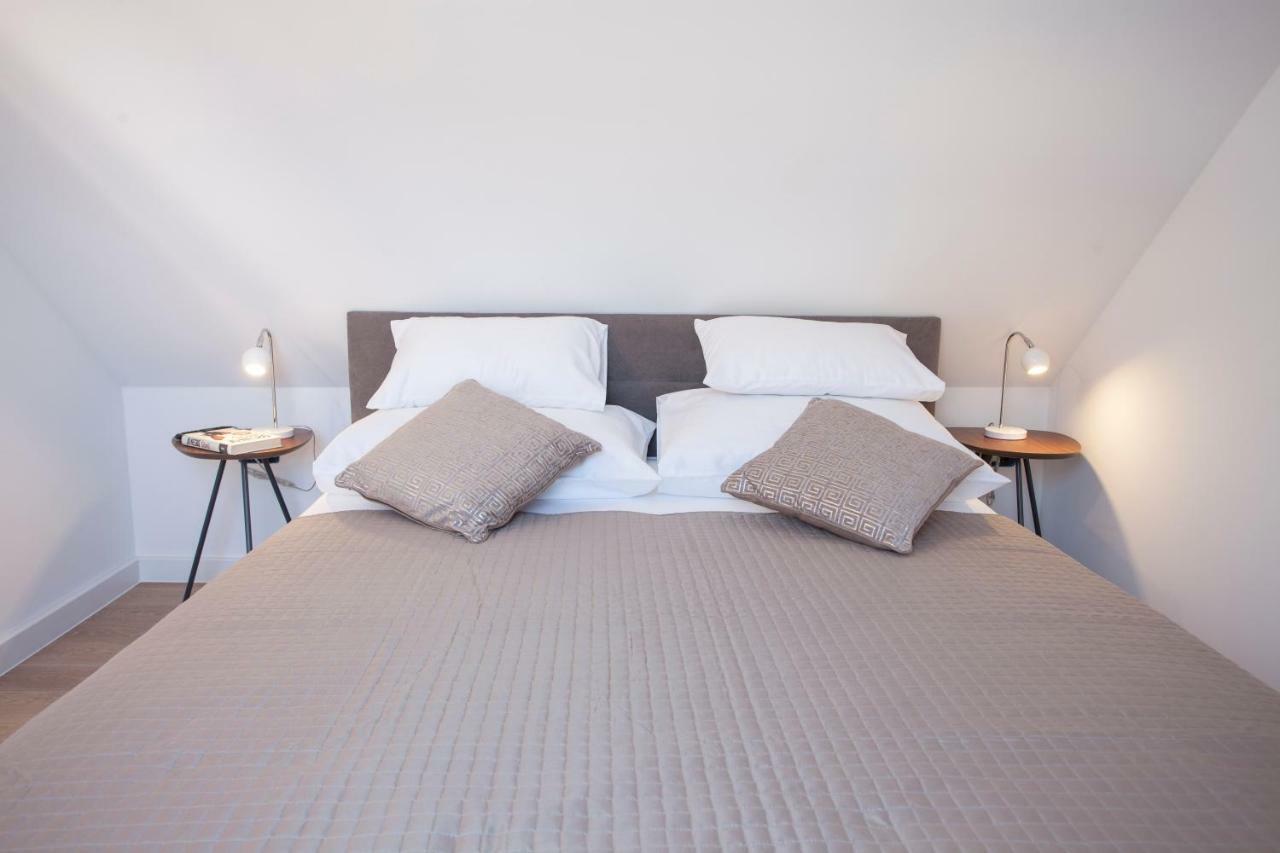 The Square Makarska, Lux App In The Heart Of The City Exterior photo