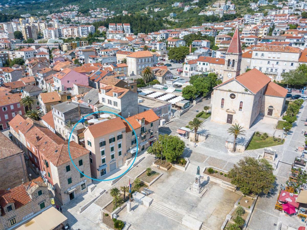 The Square Makarska, Lux App In The Heart Of The City Exterior photo